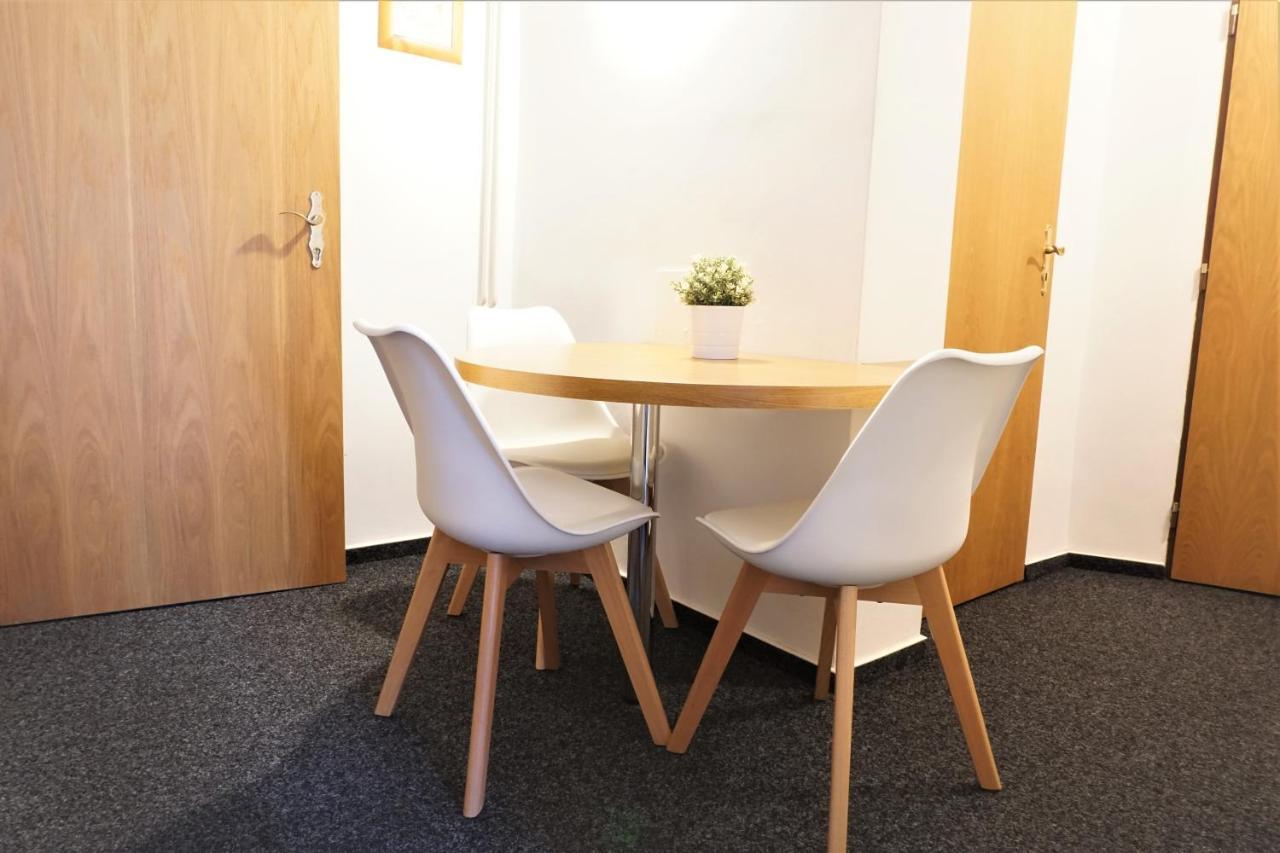 Františkovy Lázně Apartment Pension Stark מראה חיצוני תמונה
